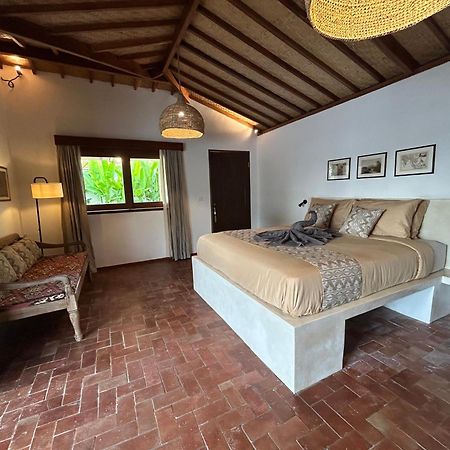 La Kreyiol Bed and Breakfast Uluwatu Eksteriør billede