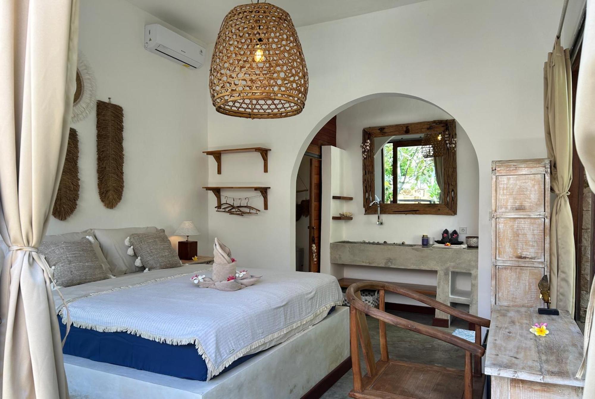 La Kreyiol Bed and Breakfast Uluwatu Eksteriør billede