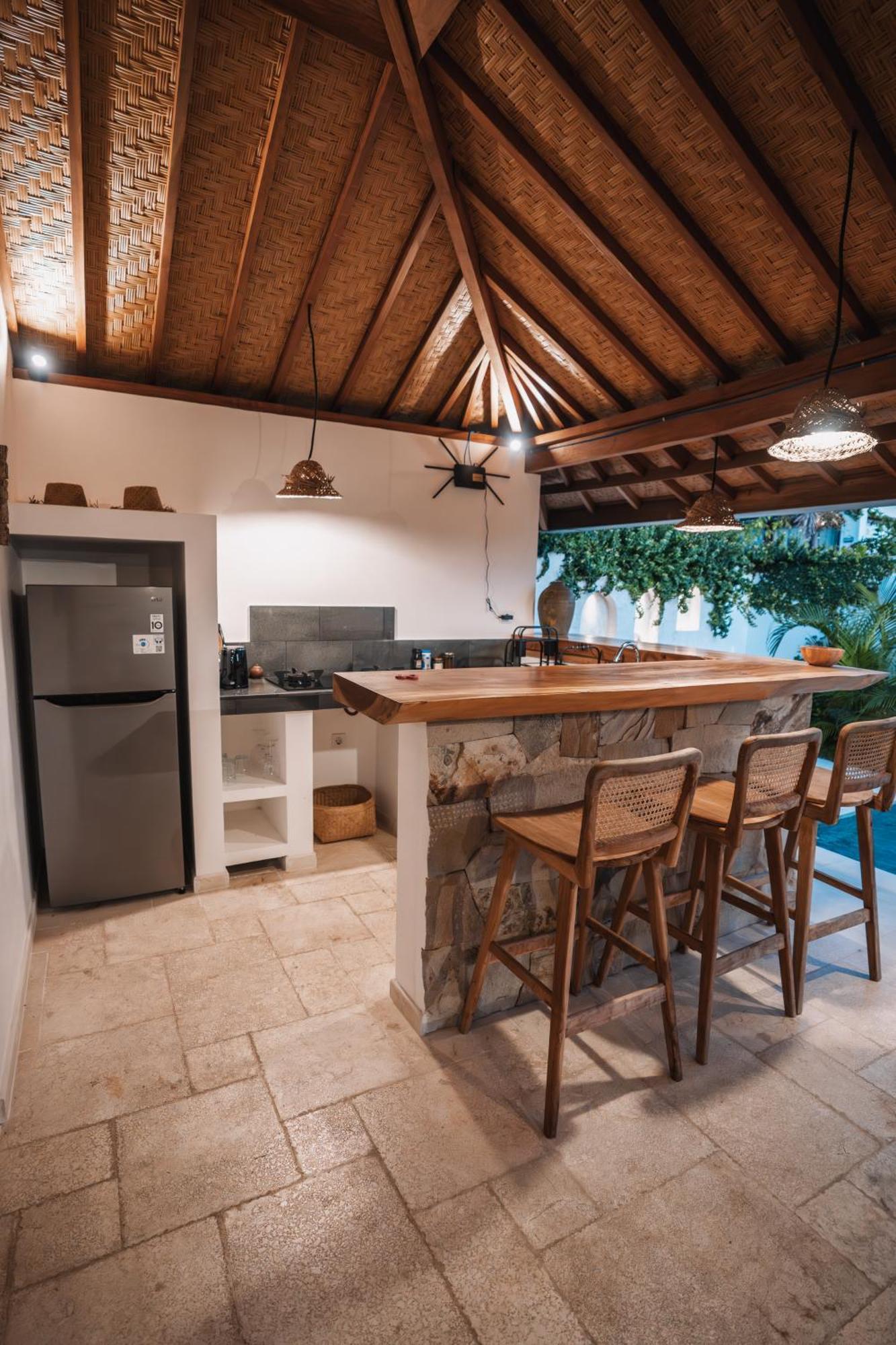 La Kreyiol Bed and Breakfast Uluwatu Eksteriør billede