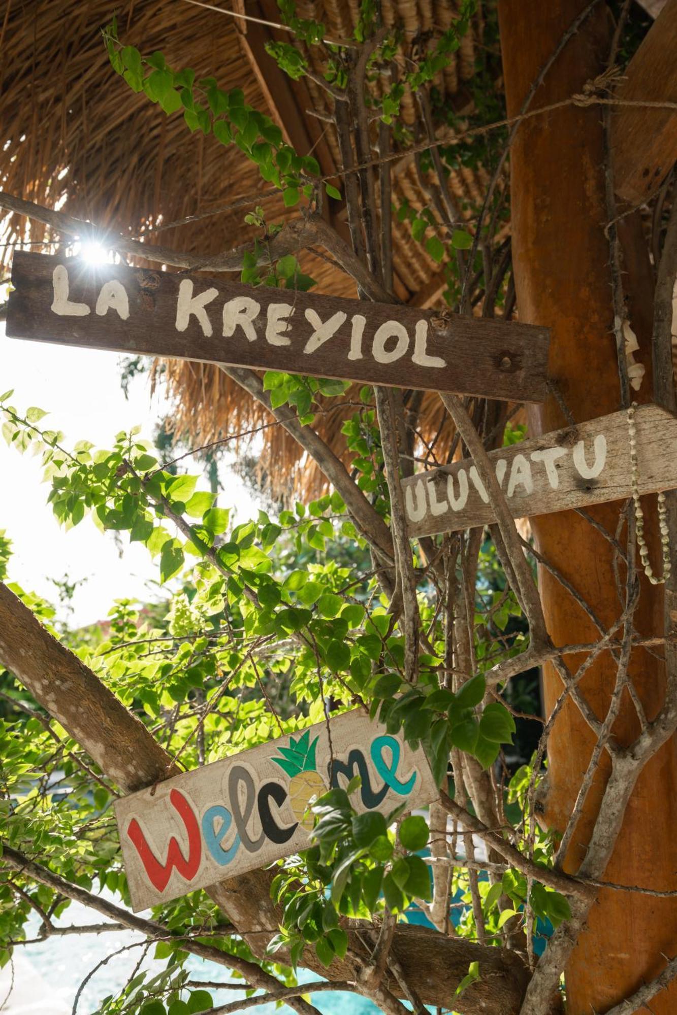 La Kreyiol Bed and Breakfast Uluwatu Eksteriør billede